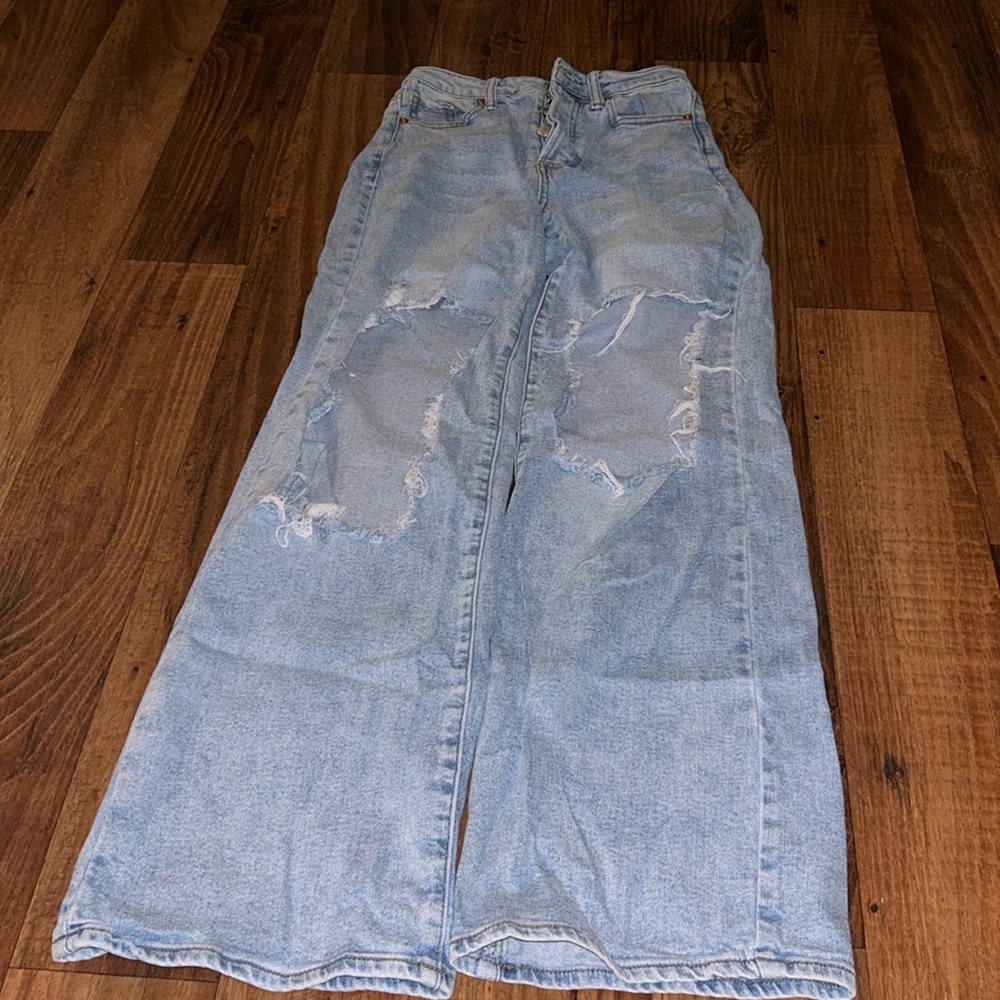 Ripped Baggy Jeans